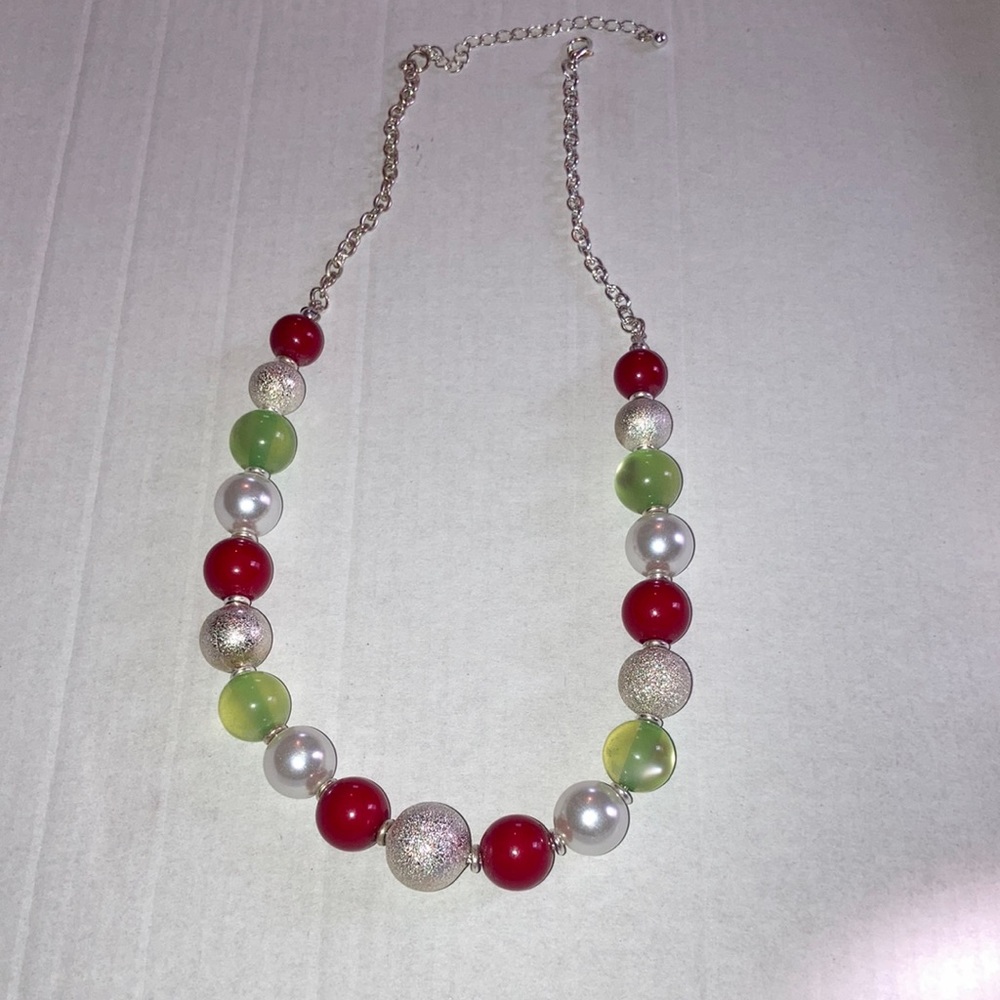 - Costume necklace